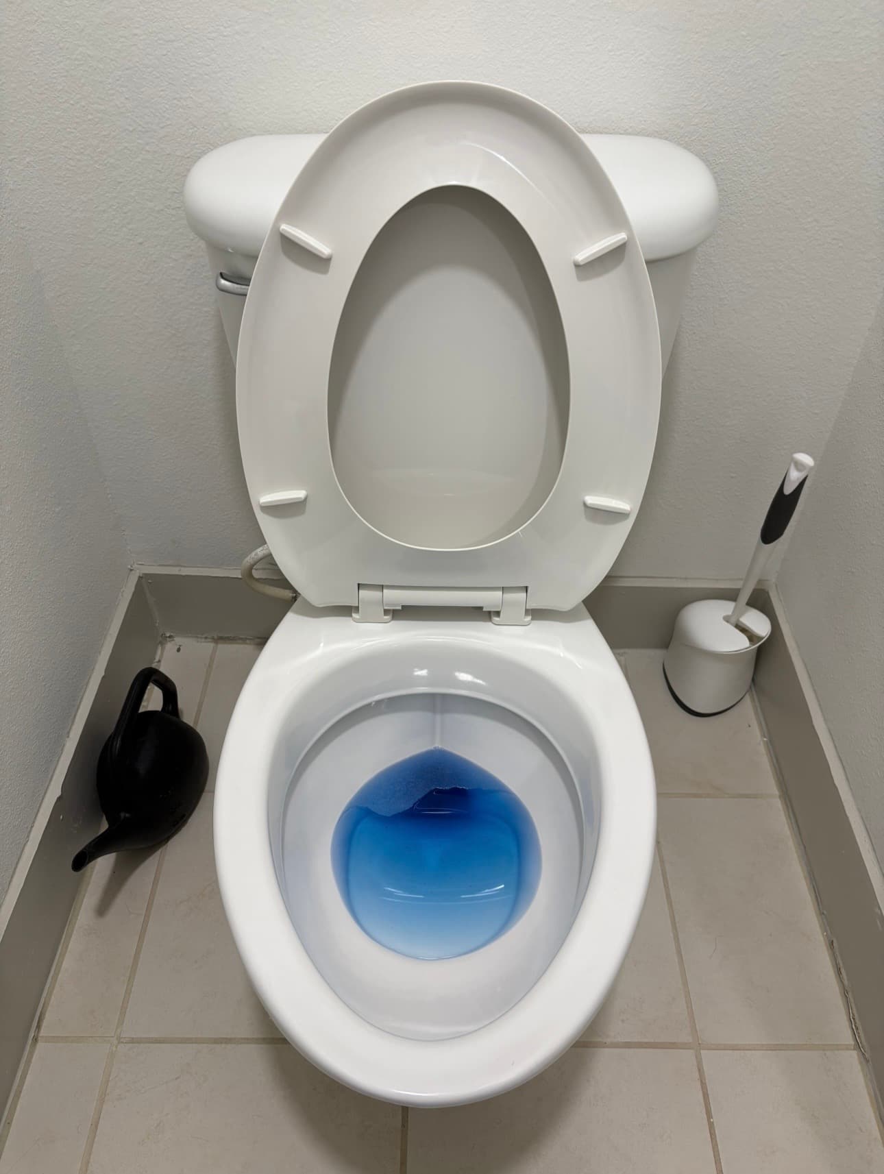 Cleaning team serving Cumming & Johns Creek